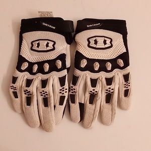 Seibertron Youth Size L white-black colors